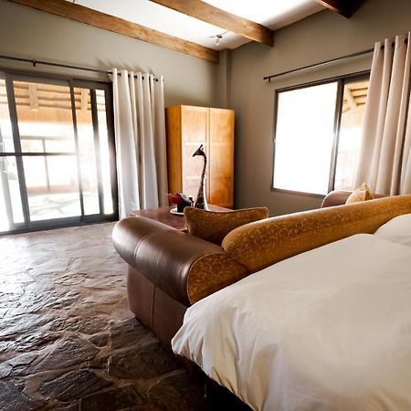 Bagatelle Kalahari Game Ranch Villa Hardap Екстериор снимка